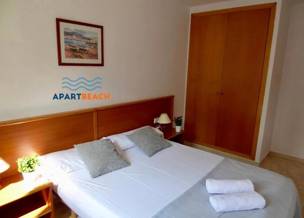 ApartBeach VANCOUVER Climatizado Piscina y Parquing Salou Espagne
