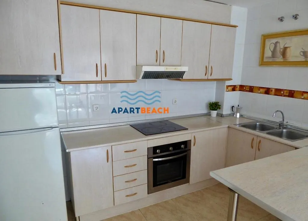 ApartBeach VANCOUVER Climatizado Piscina y Parquing Salou